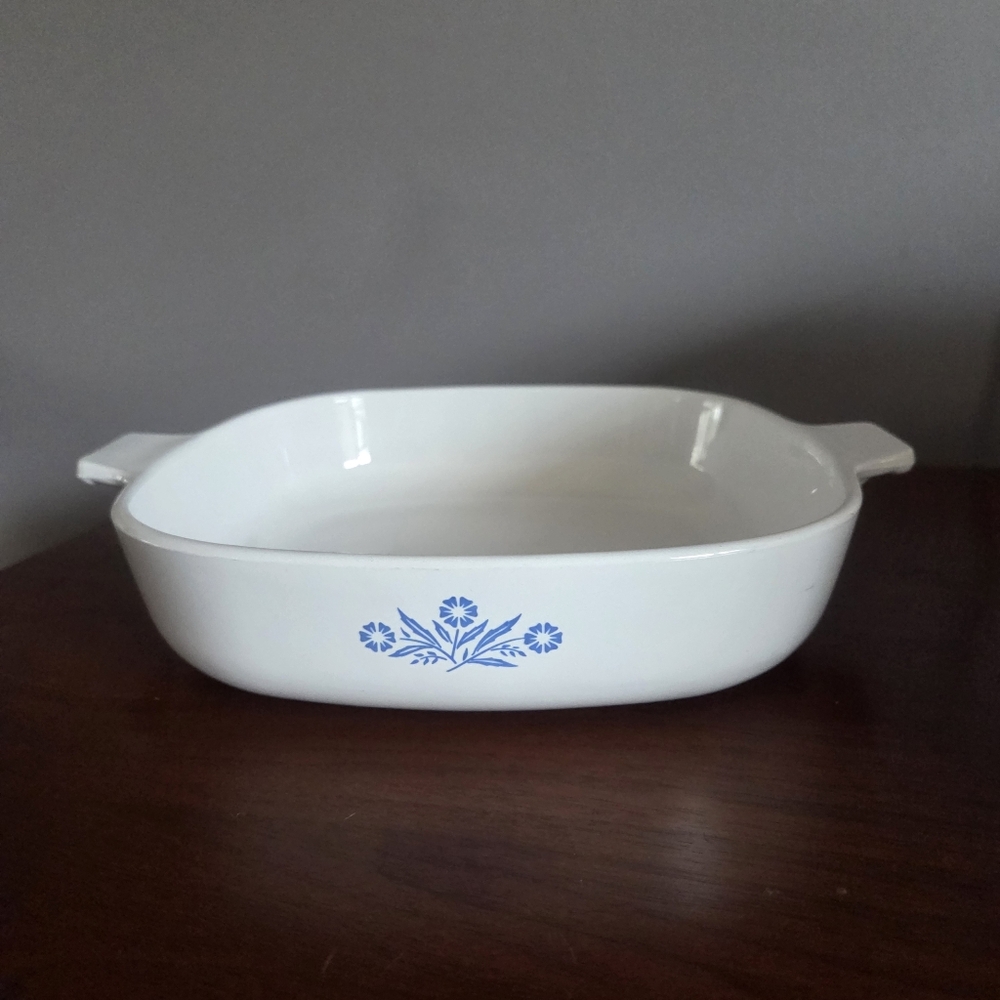 Corningware Coneflower Blue casserole dish labeled P-9-B & 9 in. with no lid